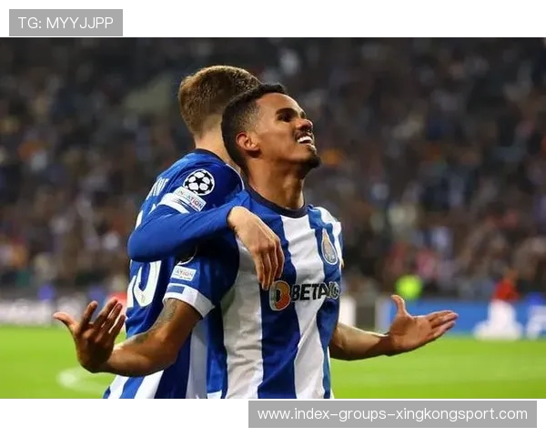 波尔图加雷诺门前贴地扫射收下胜利