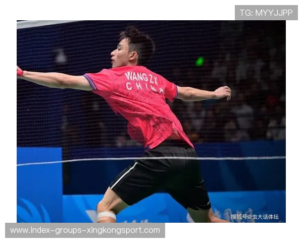 羽毛球混双对手发球接发节奏被成功打乱，胜利就在眼前！