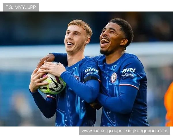 切尔西比赛中前场组合连续破门机会,攻势凶猛