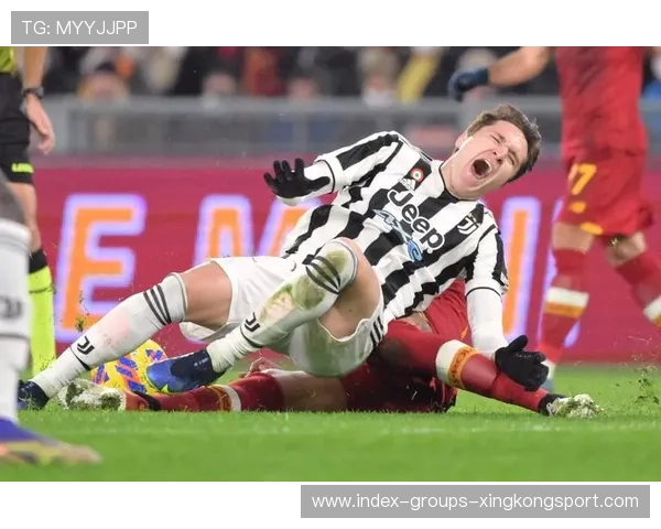 尤文反越位突破成功，基耶萨盘带射门两连击