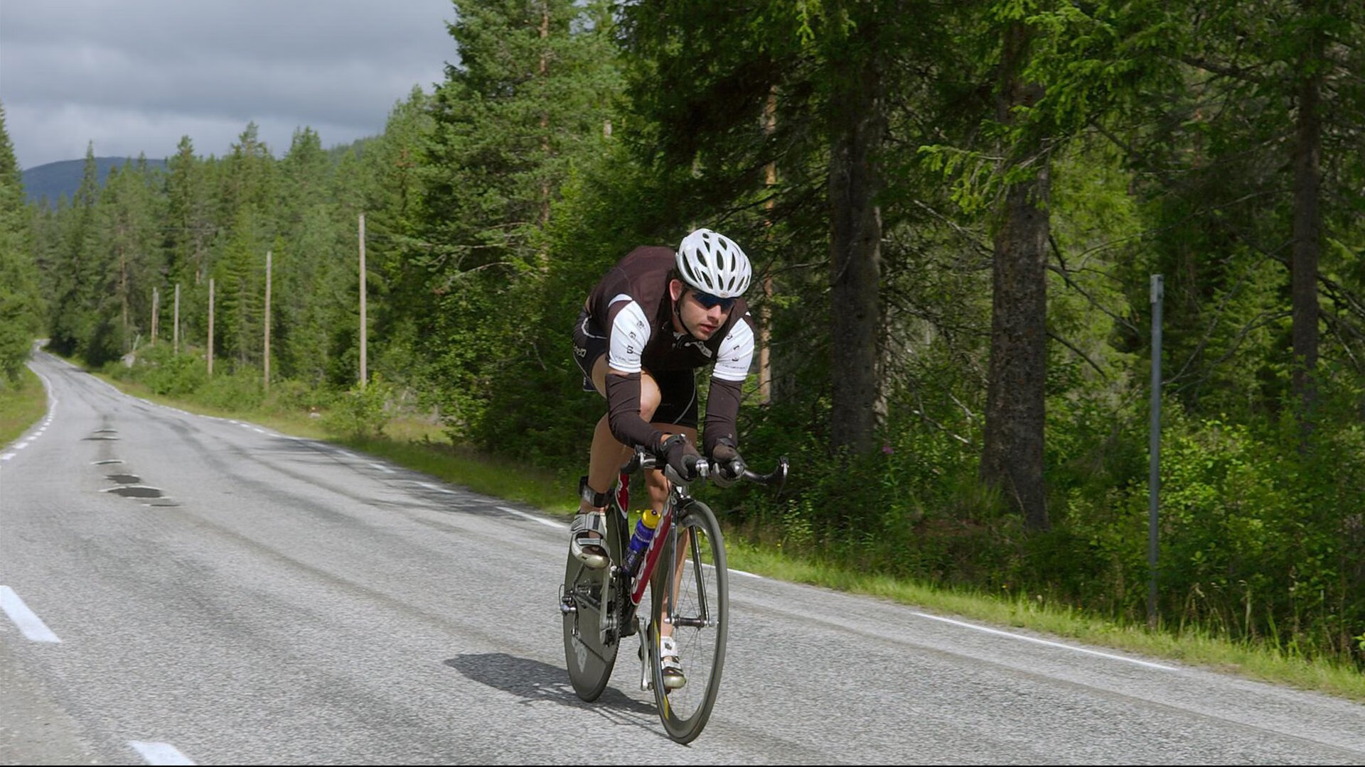 CBA焦点对决上演逆转大戏 球迷直呼过瘾